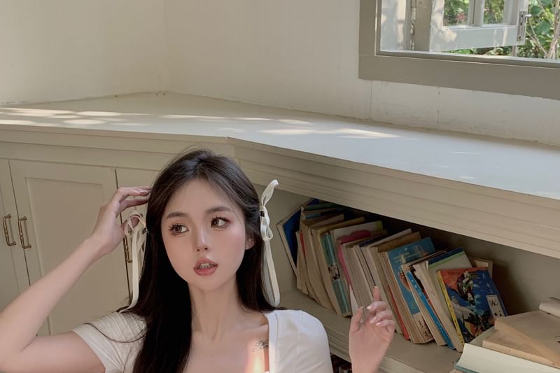 Square Ruched Sleeve Plain Mock Top Neck Short Piece Two