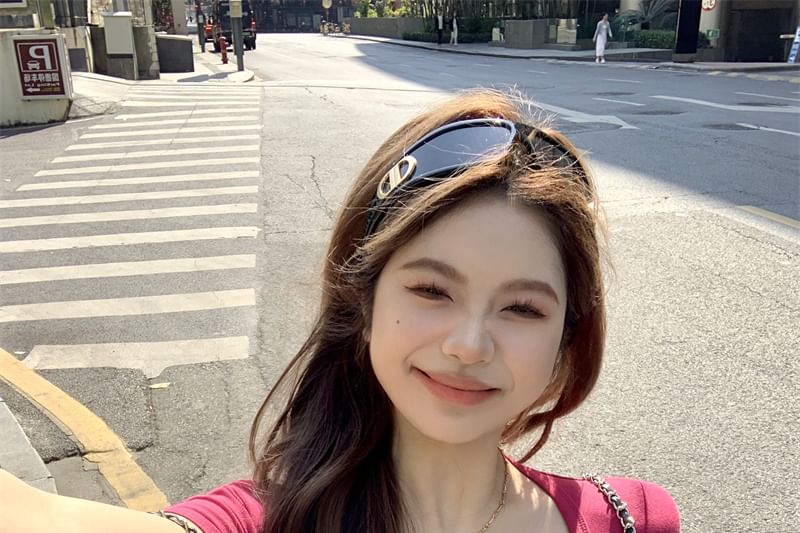 Henley Tee Plain Sleeve Short