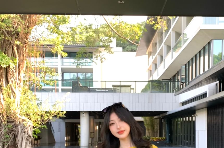 Set: Plain Long-Sleeve Mini Skirt Crop + T-Shirt