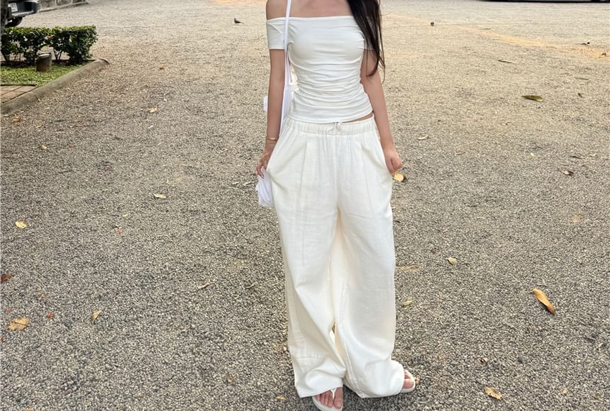 Plain Off Cutout Shoulder Top