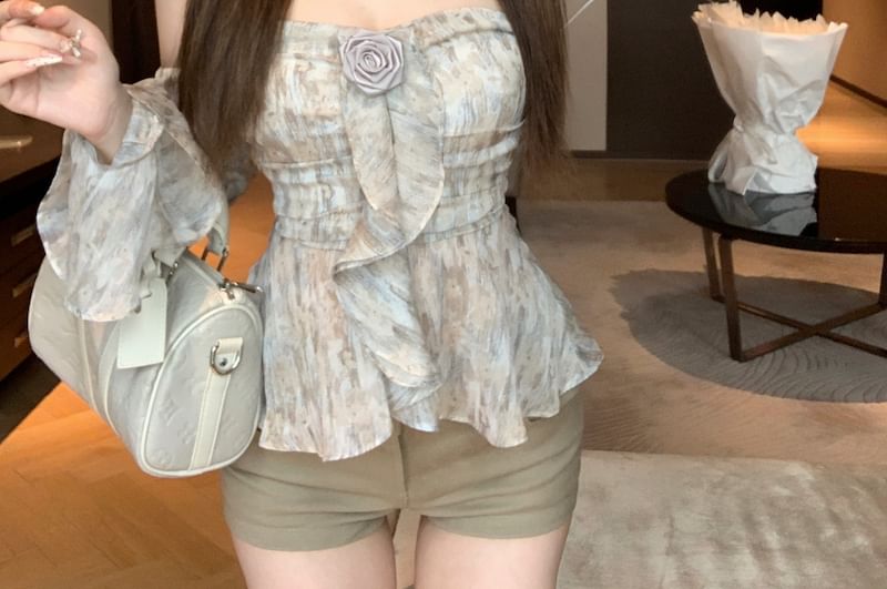 Long-Sleeve Floral Print Off Top Shoulder Crop