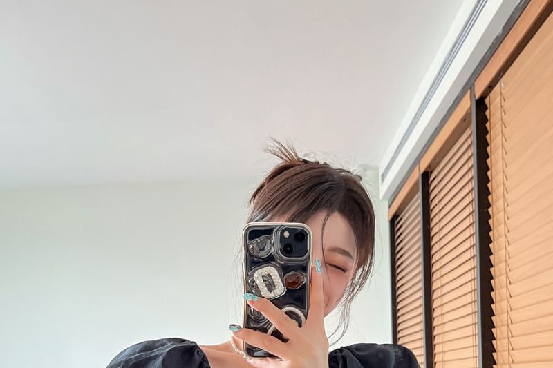 Off Puff-Sleeve Crop Plain Shoulder Blouse