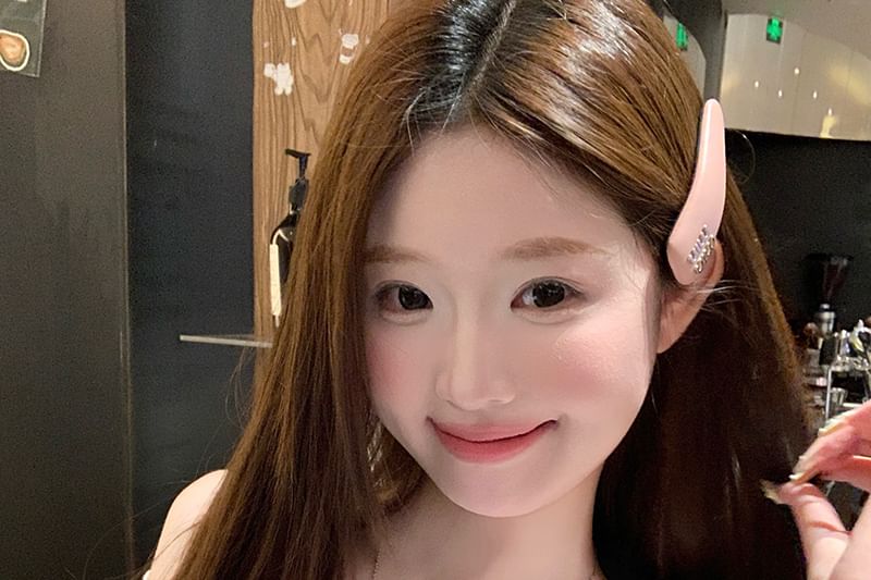 Short-Sleeve Twisted V-Neck Crop Plain Top