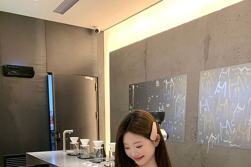 Short-Sleeve Twisted V-Neck Crop Plain Top