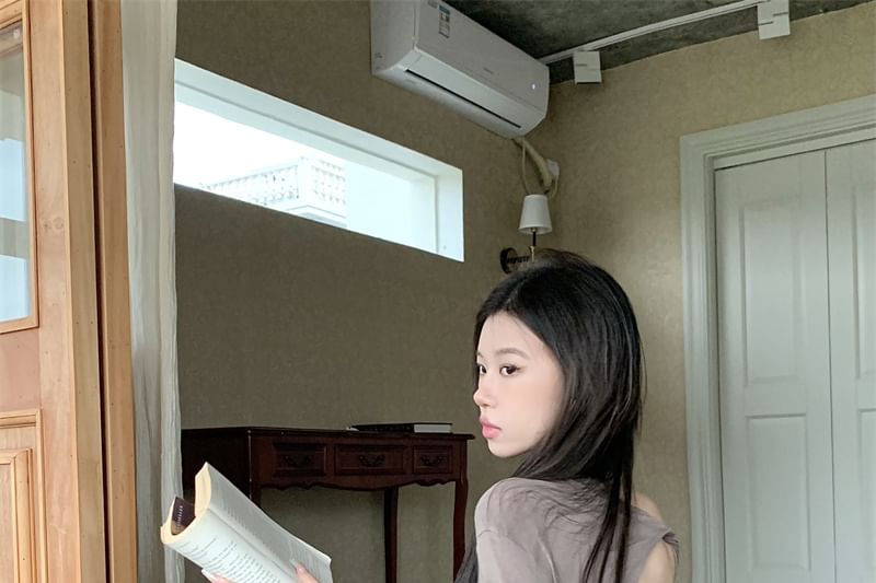 Plain Long-Sleeve Off Crop Top Shoulder