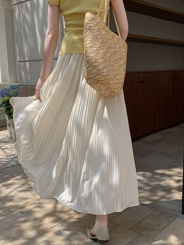 A-Line Skirt Rise Pleated Midi Plain High