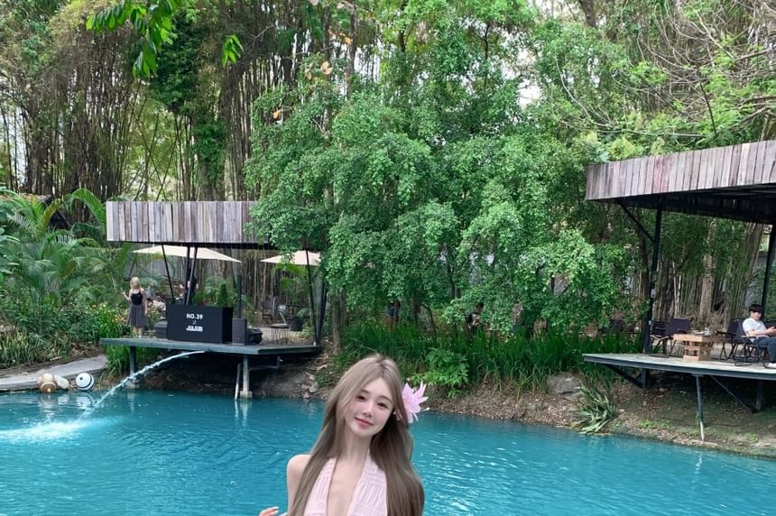 Low Skirt Maxi A-Line Cropped Plain Top Rise Halter V-Neck Set: Asymmetrical +