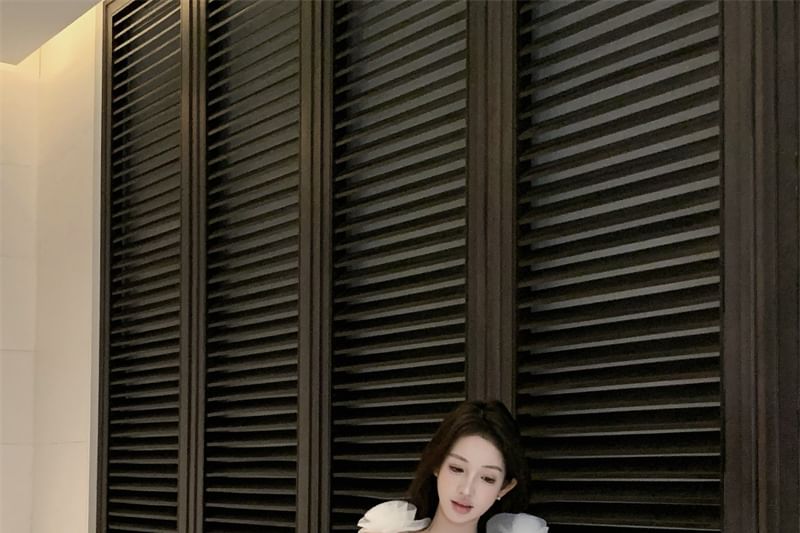 Sundress Mini Plain Mesh Spaghetti Detail Flower Strap