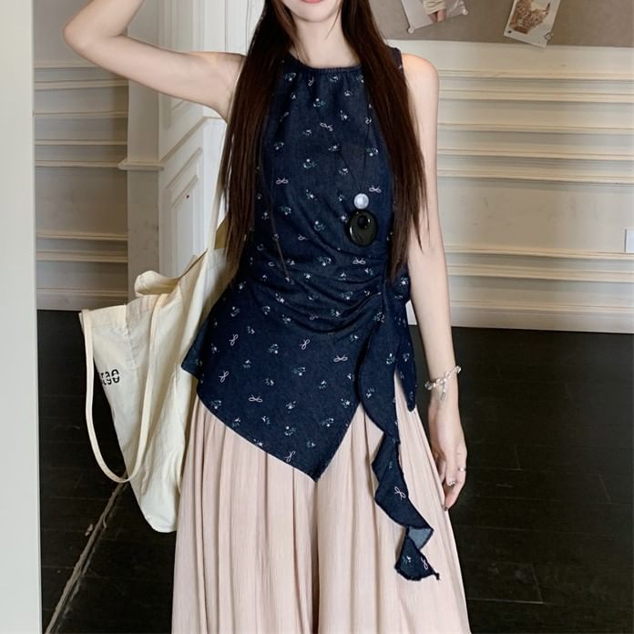 High Wide Pants Leg / Asymmetrical Floral Tank Plain Rise Top