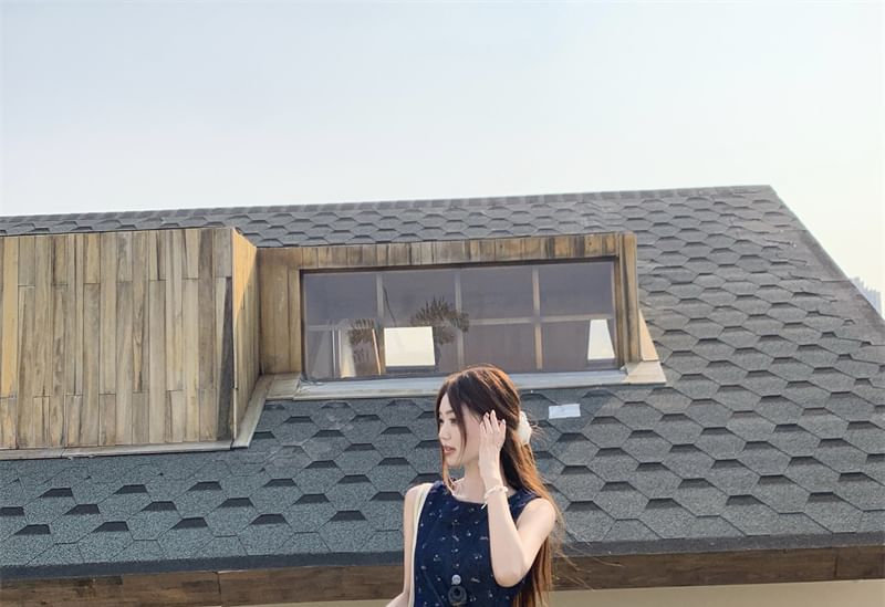 High Wide Pants Leg / Asymmetrical Floral Tank Plain Rise Top