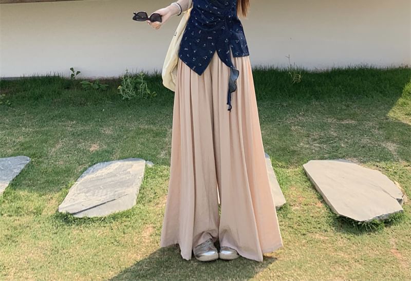 High Wide Pants Leg / Asymmetrical Floral Tank Plain Rise Top