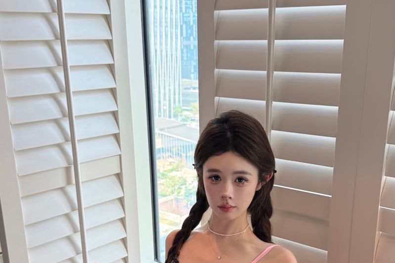 Lace V-Neck Cami Cropped Top Bow