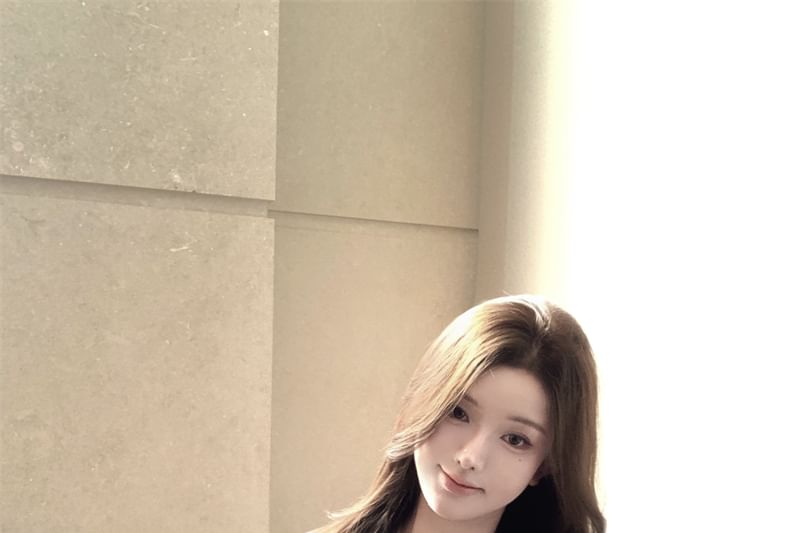 Top Tie-Neck Plain Tank