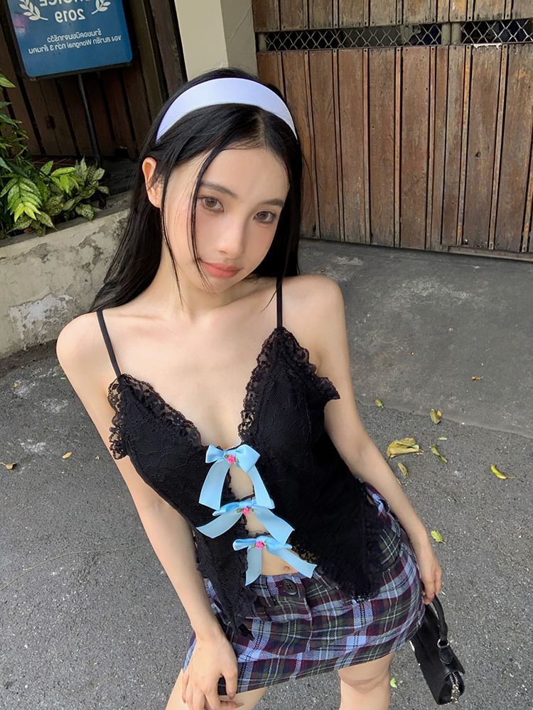 Cutout Lace Bow Camisole Trim Top