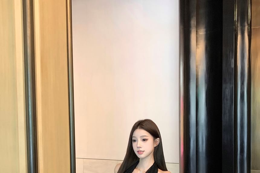 Skirt Mid Midi / Plain Lace Button-Up A-Line Halter-Neck Crop Waist Top