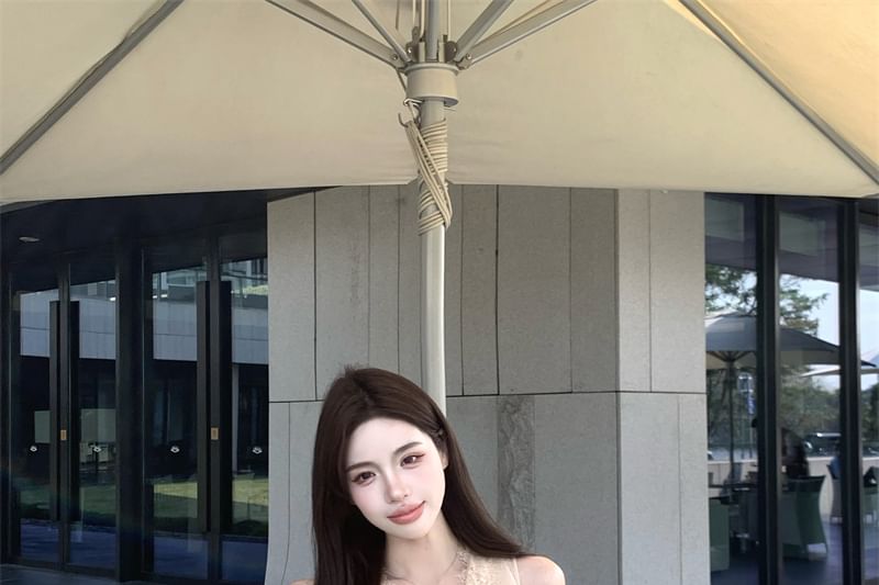 Sleeveless Top Wrap V-Neck Lace