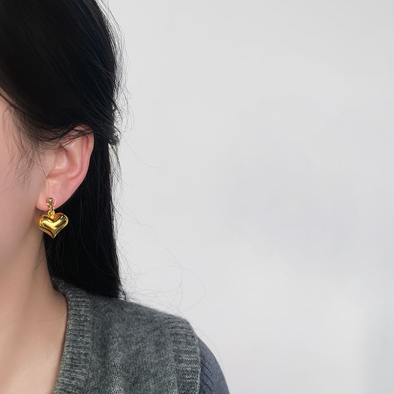 / Clip-On Heart Earring Drop