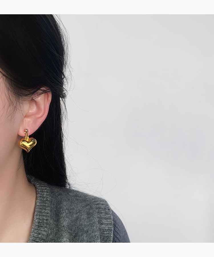 / Clip-On Heart Earring Drop