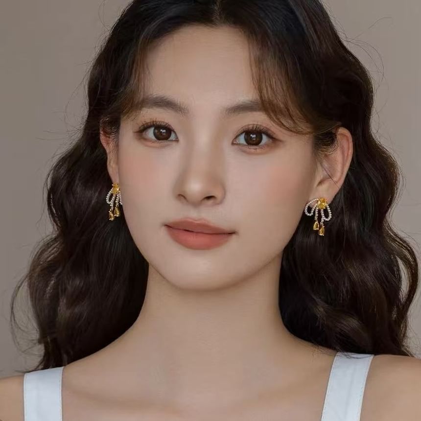 Bow Earring Stud Beaded