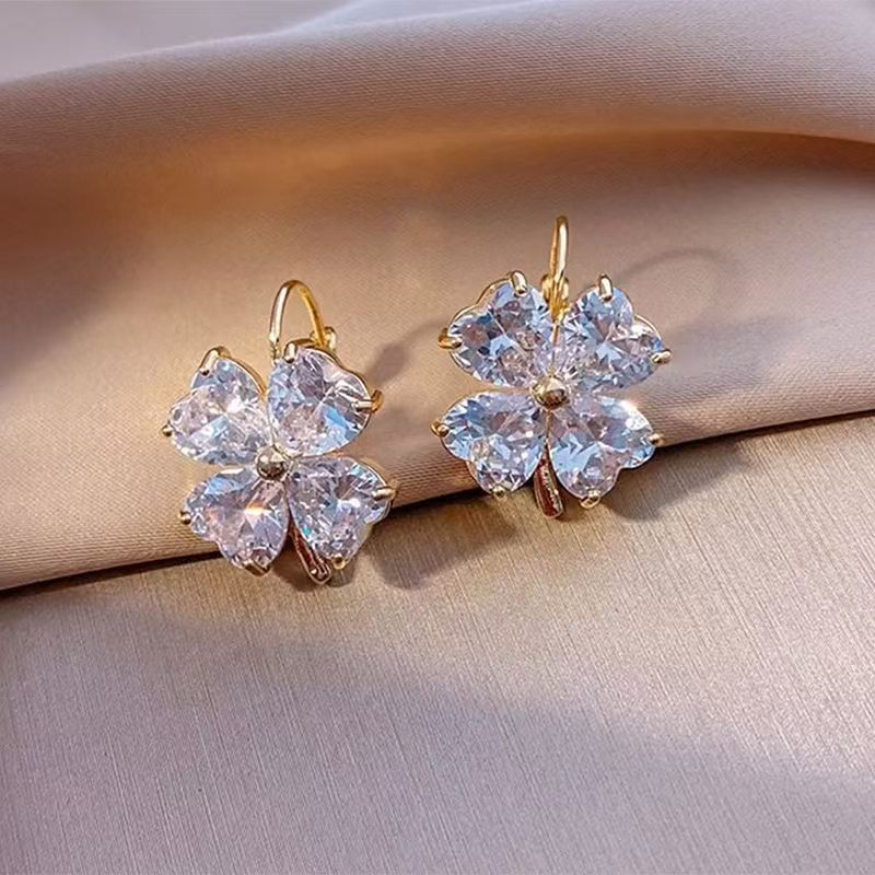 Drop Earring Zirconia Clover Cubic