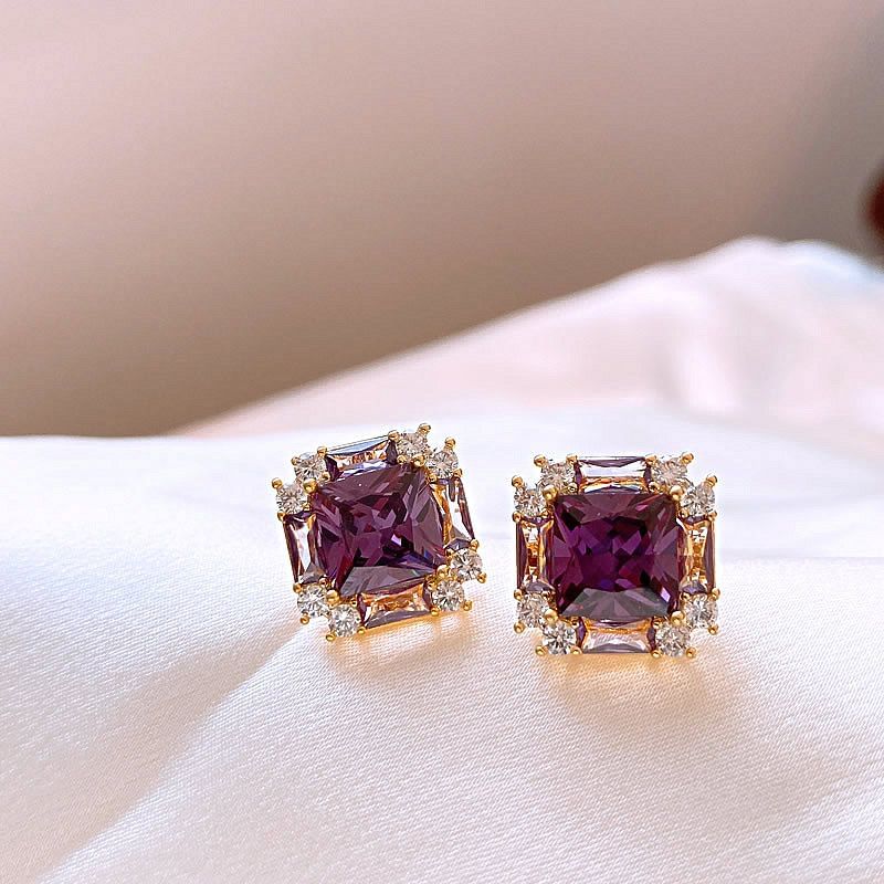 Stud Earring Square Gemstone