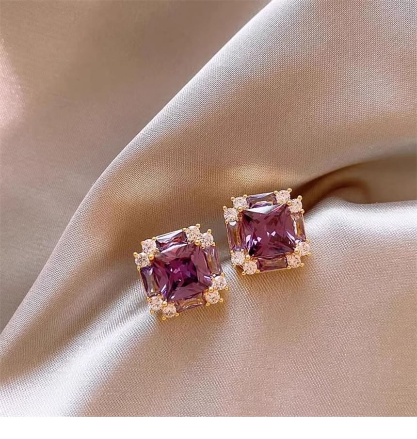 Stud Earring Square Gemstone