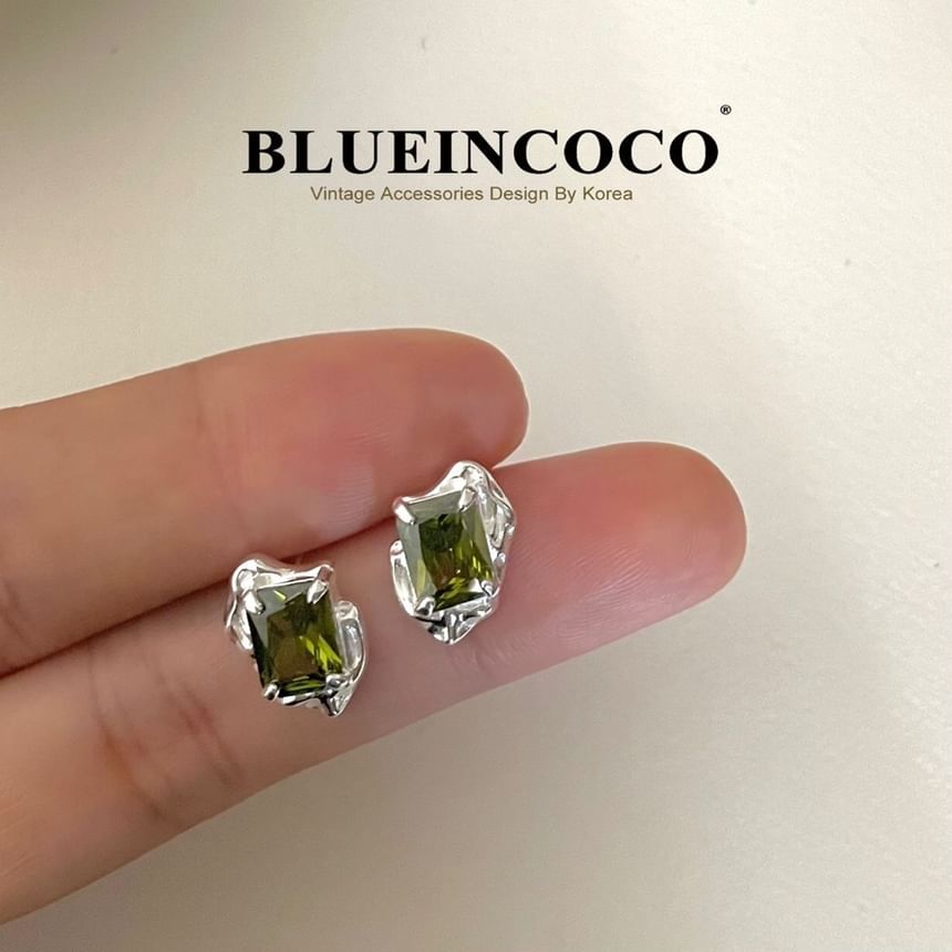 Gemstone Stud Earring