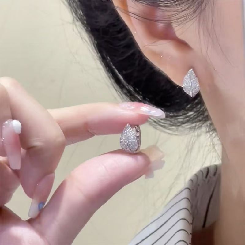 Earring Leaf Rhinestone Stud