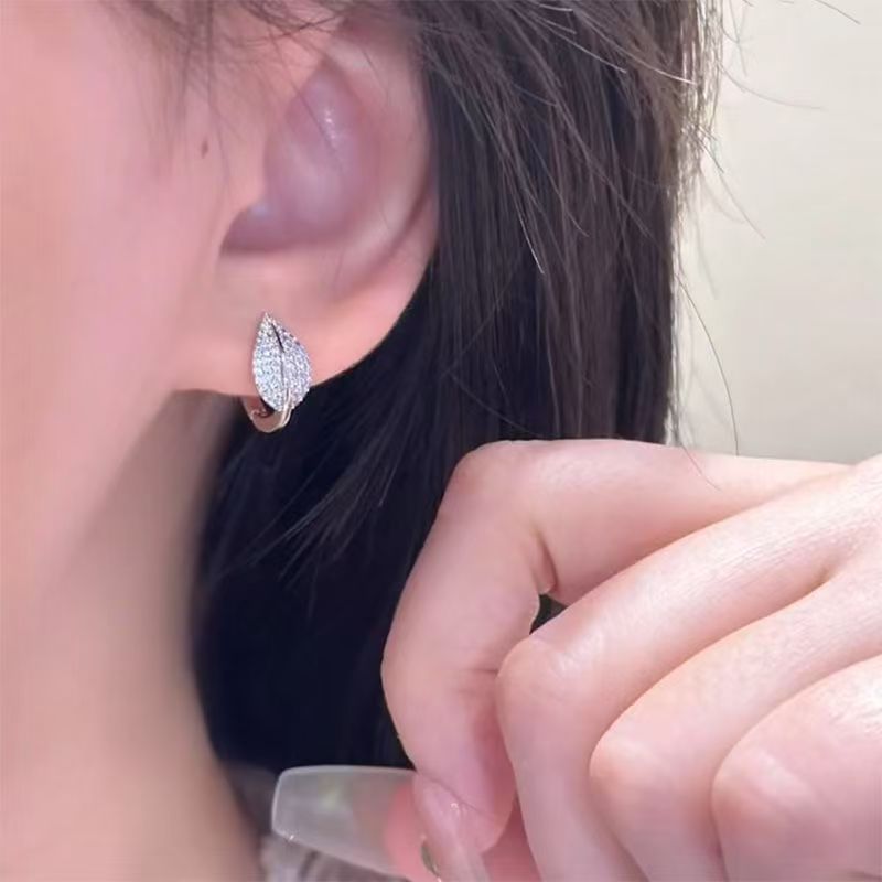 Earring Leaf Rhinestone Stud