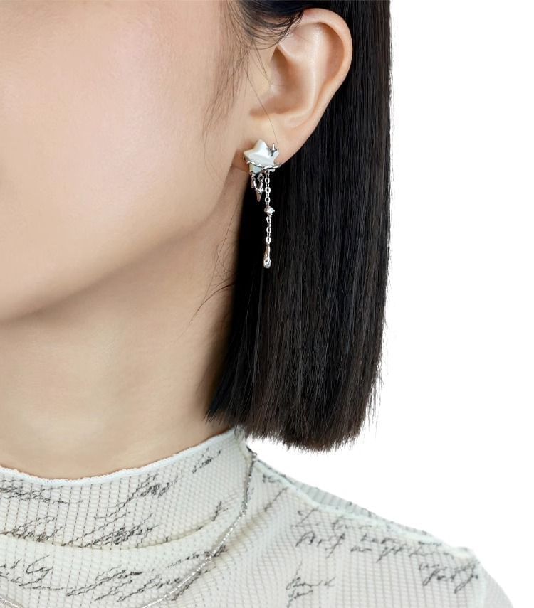 Dangle Star Earring