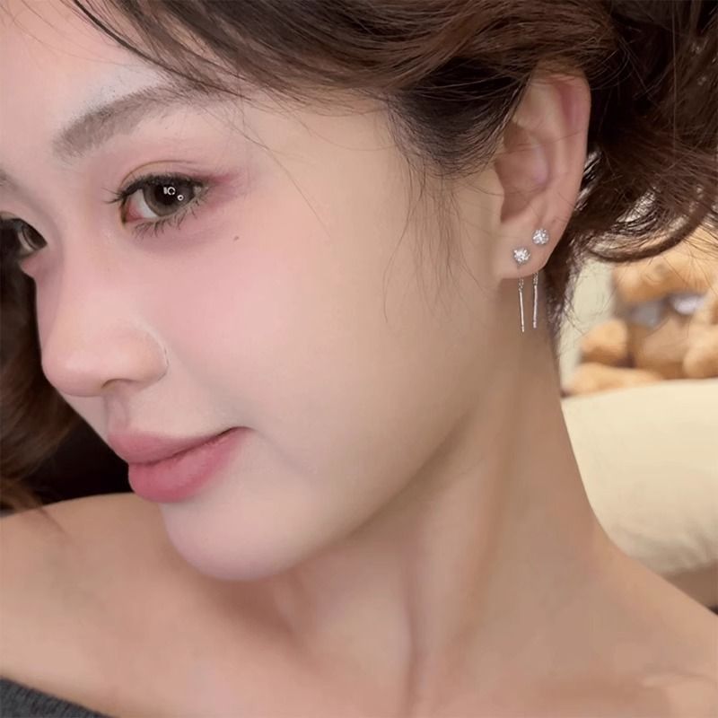 Alloy Dangle Earring Rhinestone