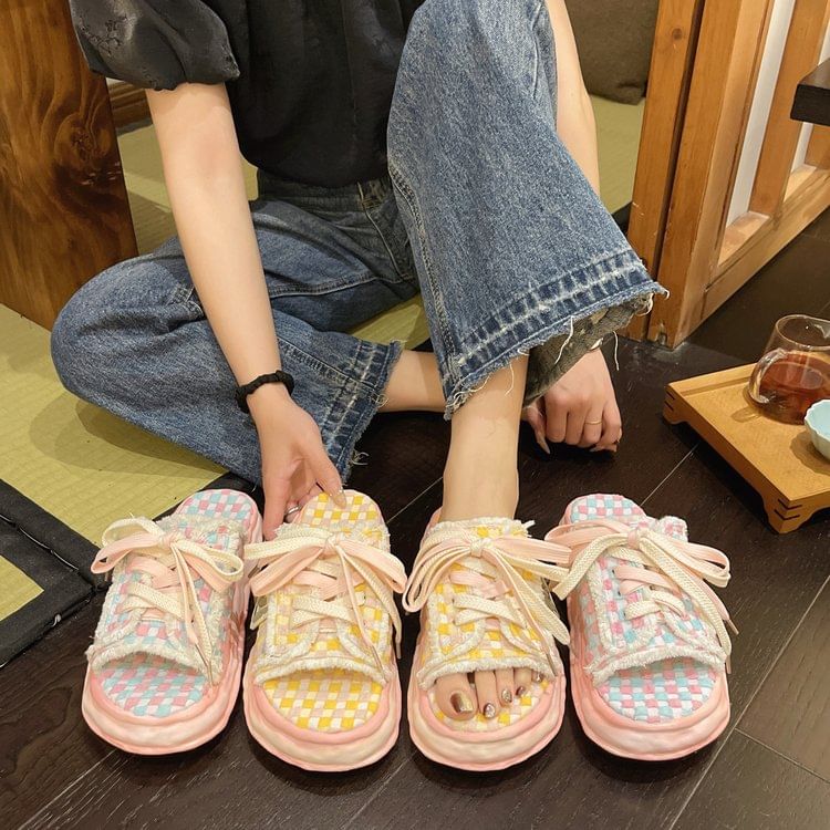 Sneakers Checkerboard Lace-Up Frayed Platform Sandals