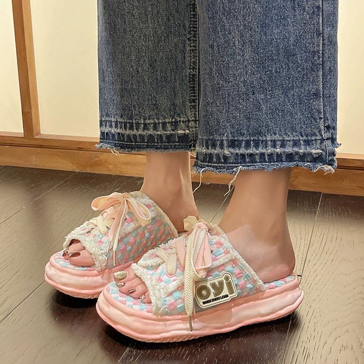 Sneakers Checkerboard Lace-Up Frayed Platform Sandals