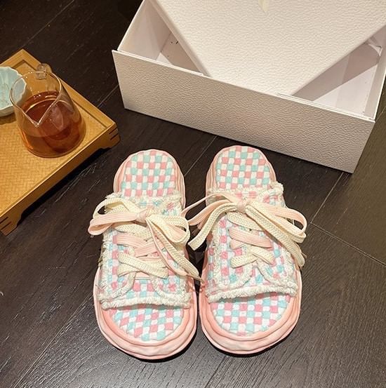 Sneakers Checkerboard Lace-Up Frayed Platform Sandals
