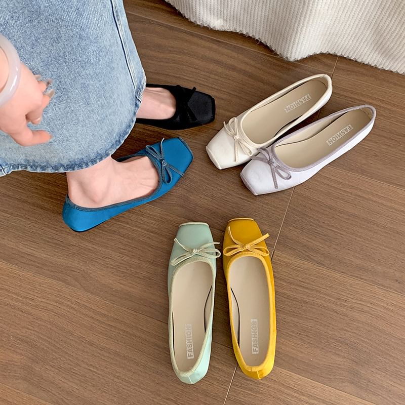 Accent Flats Toe Square Ribbon