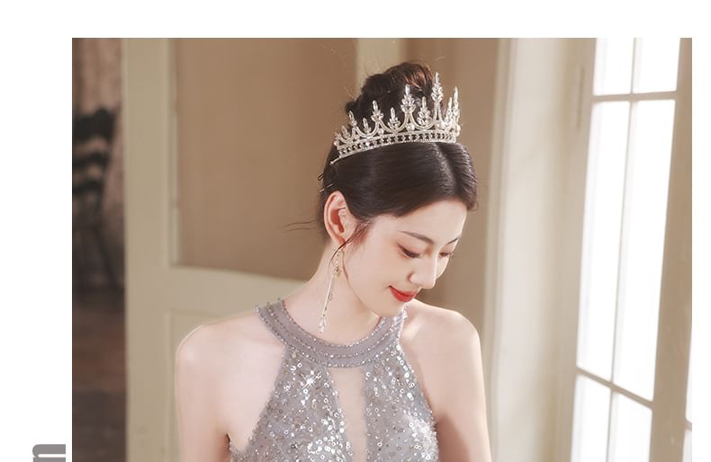 Neck Evening Sequin Gown Cutout A-Line Halter