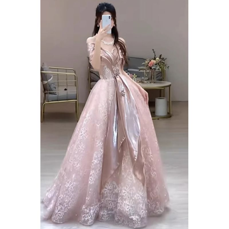 Short-Sleeve Off-Shoulder Floral Accent Lace A-Line Evening Gown