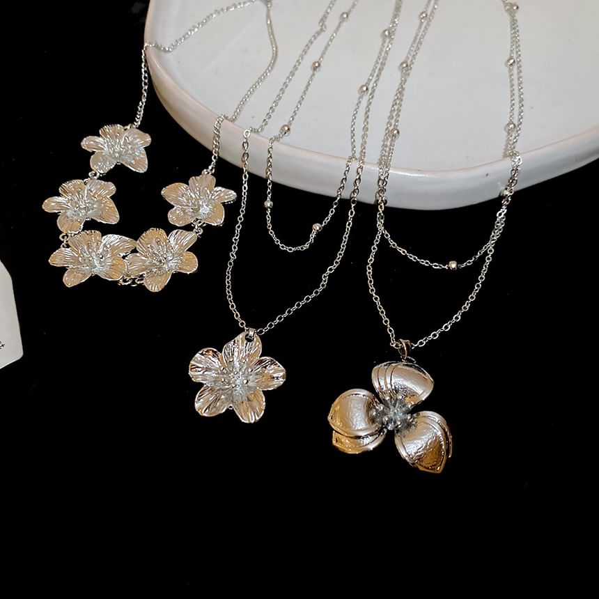 Alloy Designs) Floral (Various Choker