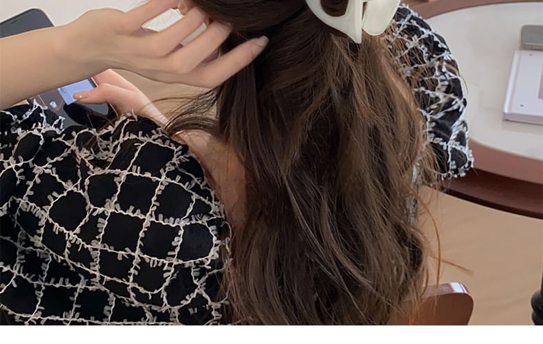 Hair Pearl Faux Claw Acrylic