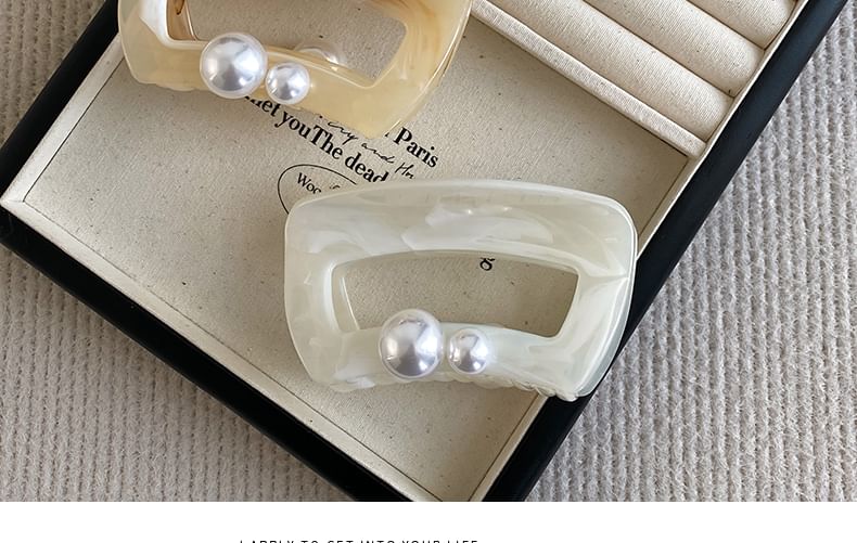 Hair Pearl Faux Claw Acrylic