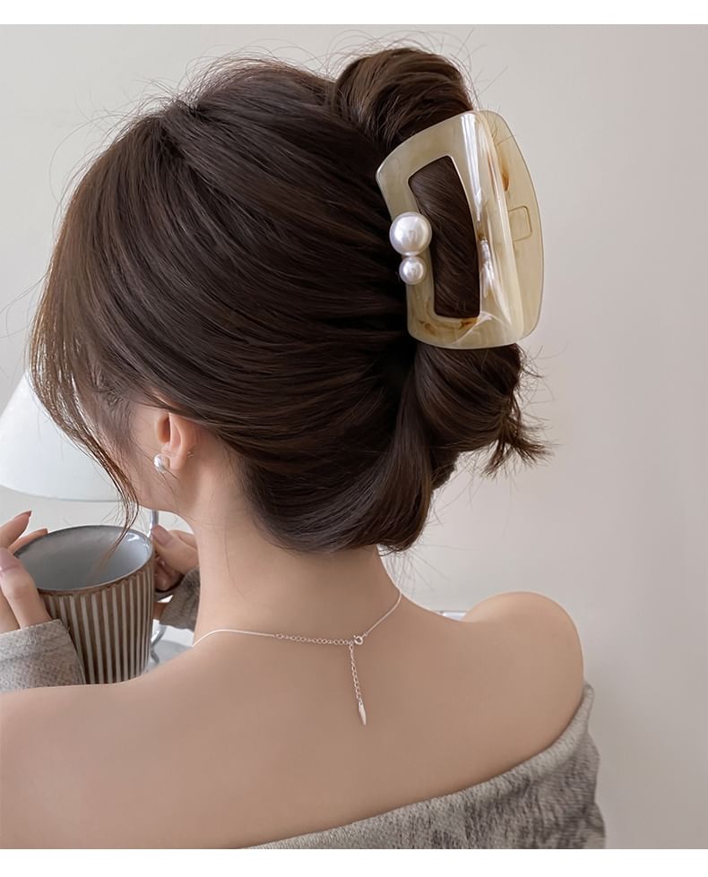 Hair Pearl Faux Claw Acrylic