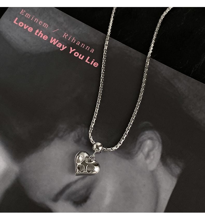 Alloy Heart Pendant Necklace