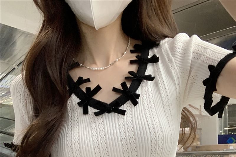 Knit Top V-Neck Lace Crop Trim Plain Short-Sleeve