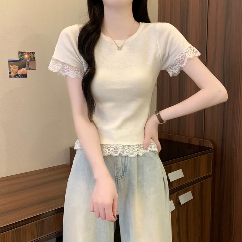 Crewneck Short-Sleeve Lace Tee Plain Trim