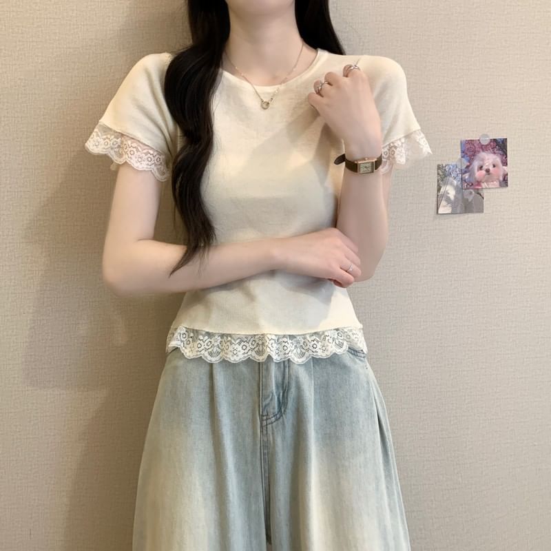 Crewneck Short-Sleeve Lace Tee Plain Trim