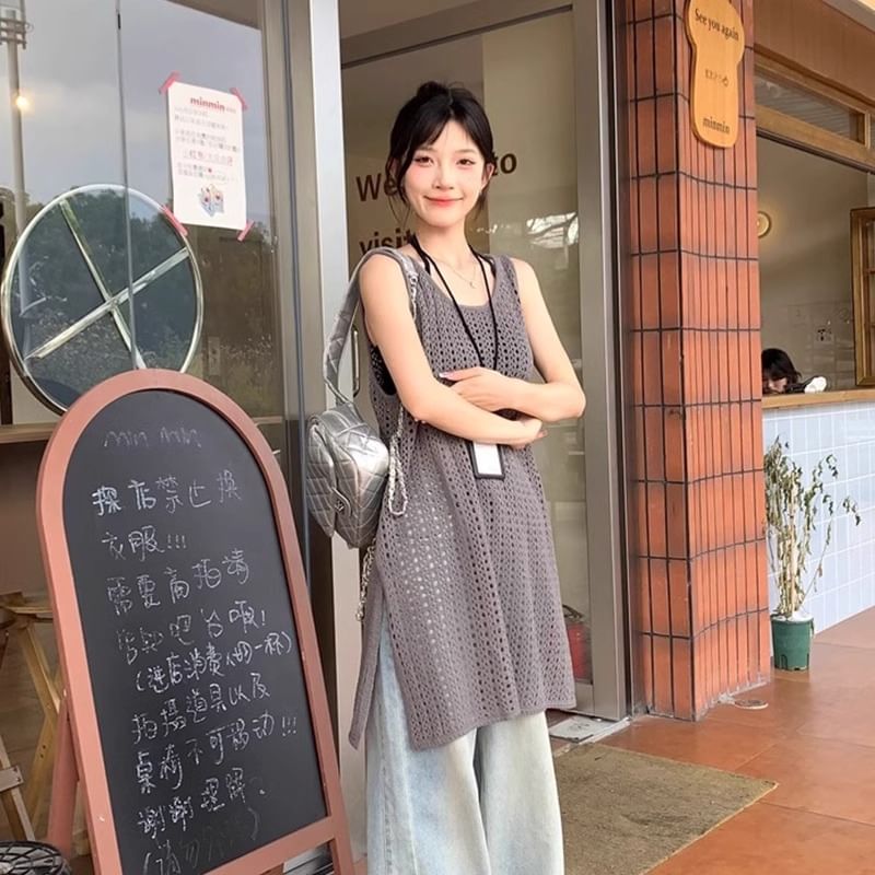 Sleeveless Hem Knit Slit Plain Top