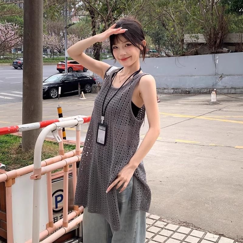 Sleeveless Hem Knit Slit Plain Top