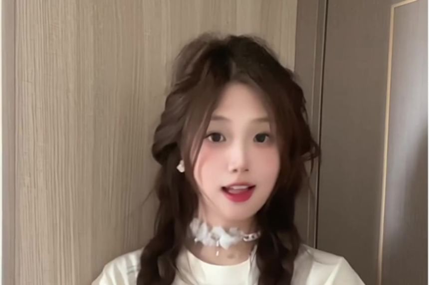 Star Crewneck Short-Sleeve T-Shirt Print