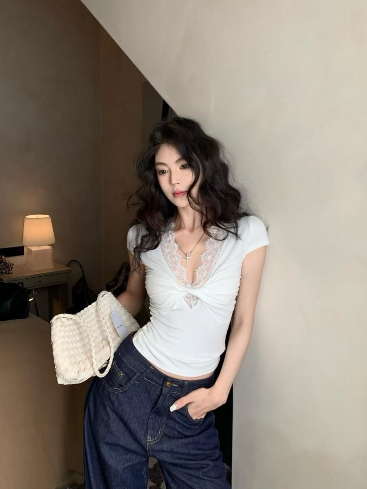 Lace Cap-Sleeve Trim Crop Top V-Neck