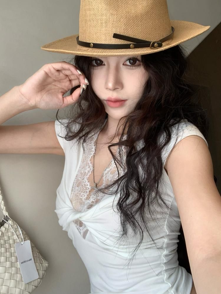 Lace Cap-Sleeve Trim Crop Top V-Neck